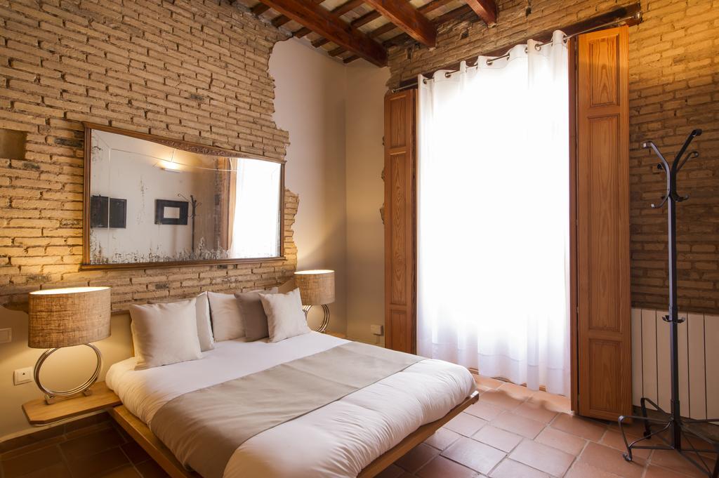Sueca Apartment With Terrace Ruzafa Mid-Term Valencia Buitenkant foto