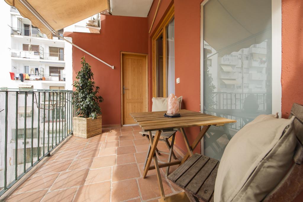 Sueca Apartment With Terrace Ruzafa Mid-Term Valencia Buitenkant foto